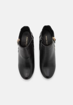 Stivaletti Con PlateauBlack Donna Stivaletti ANJ11N01R-Q11 11 Stivaletti Con PlateauBlack Donna Stivaletti ANJ11N01R-Q11 -Anna Field 134cb1a9a4554375b0616df961776611 scaled