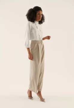 Anna Field CamiciaOff White Donna Camicie E Bluse AN621E0C1-A11 -Anna Field 3d447396a4f94132b674c44a1635105e scaled