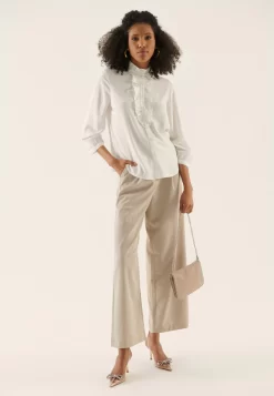 Anna Field CamiciaOff White Donna Camicie E Bluse AN621E0C1-A11 -Anna Field 413398eba55149b9b36564211f624ab0 scaled