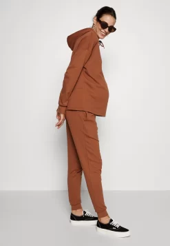 Tuta - Brown 11 Tuta - Brown -Anna Field 9183ab5af8db4bfba0196eb1e9d27f29 scaled