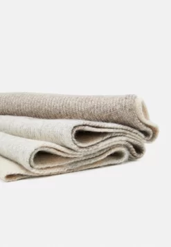 Anna Field SciarpaBeige Donna Sciarpe AN651G0AN-B11 -Anna Field 92294850808a4723b9f75141513a711c scaled